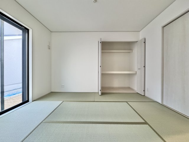 いろどりアイタウン浜松市中央区遠州浜2丁目　7号棟の洋室|畳敷の約6帖の洋室です！