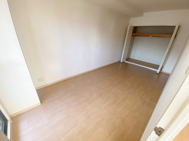 ボヌール宝塚の洗面所|忙しい朝には欠かせない洗面所です