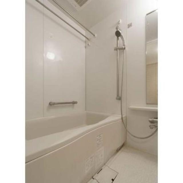 ＴＨＥ　ＴＯＫＹＯ　ＴＯＷＥＲＳ　ＭＩＤＴＯＷＥＲの浴室|※写真は同タイプ住戸です。