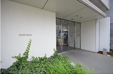 【エントランス】 | エストライフ勝どき | 建物の内部です