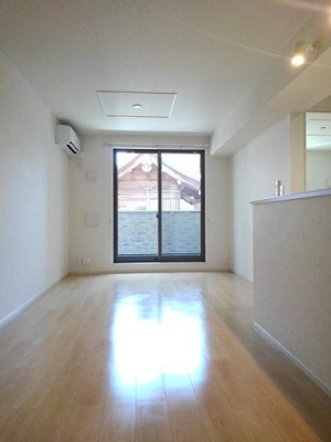 【居間・リビング】 | ル・ラパン・ア・ローヴ