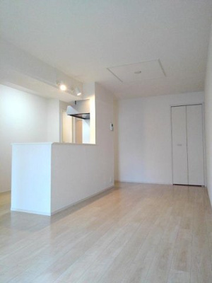 【内装】 | ル・ラパン・ア・ローヴ