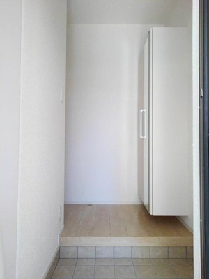 【玄関】 | ル・ラパン・ア・ローヴ