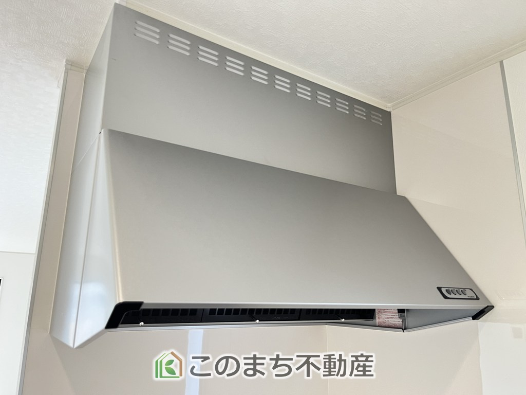 CRADLEGARDEN小山市喜沢第8のキッチン|お料理の匂いもスッキリ♪シンプルデザインで掃除も簡単‼