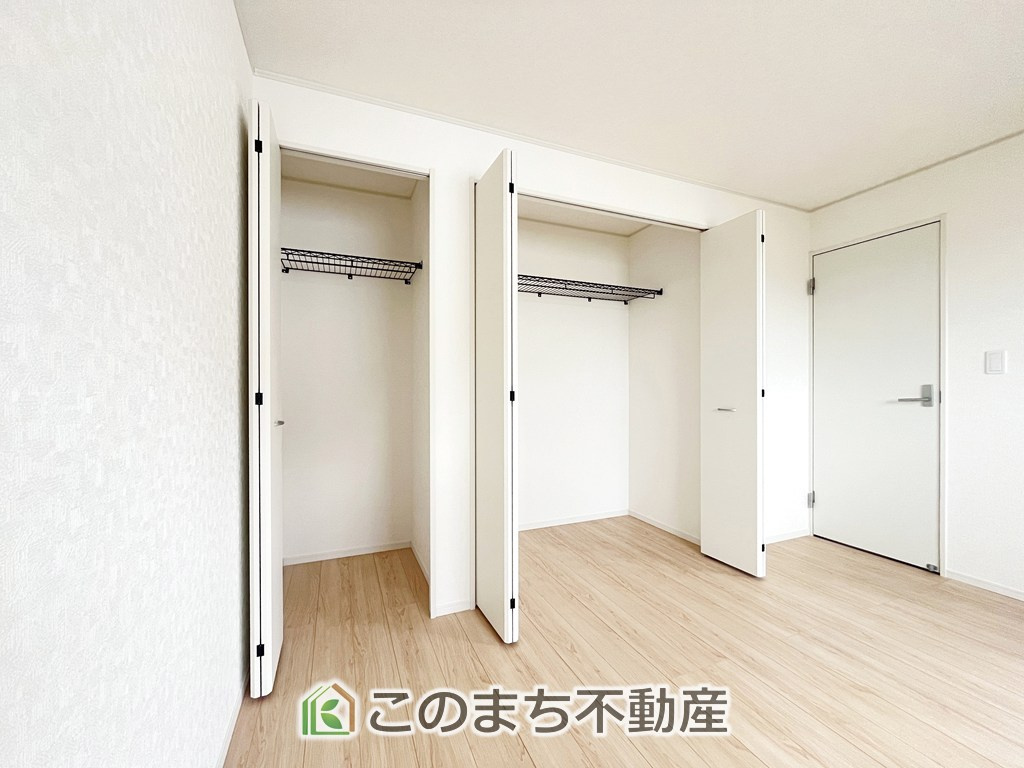 CRADLEGARDEN小山市喜沢第8の収納|各居室に収納付で住みやすさにこだわっています♪