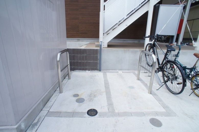 リブリ・ローヌのその他