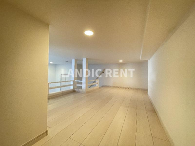 【内装】 | プレミアム・デイズ