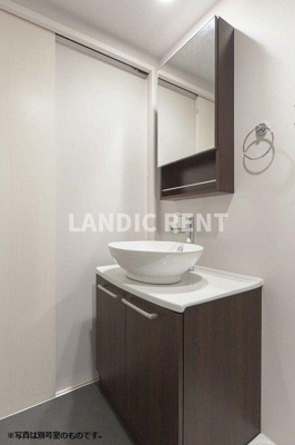 【独立洗面台】 | プレミアム・デイズ