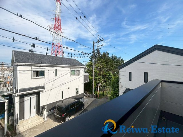 新築戸建　高座郡寒川町岡田の前面道路含む現地写真