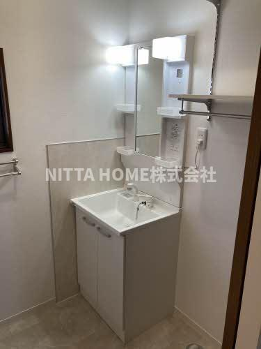 ボヌール誠の洗面所|洗髪洗面化粧台付き＊朝の身支度にも快適です＊