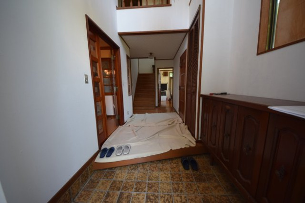 【玄関】 | 伊東市岡　戸建