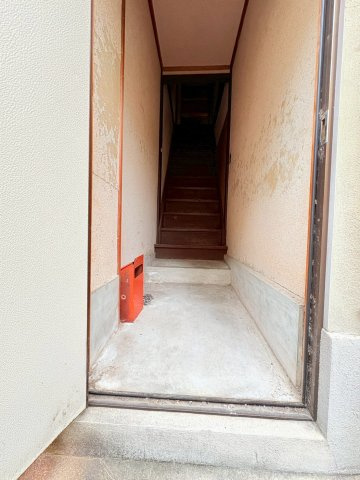 西ノ京勧学院町の玄関