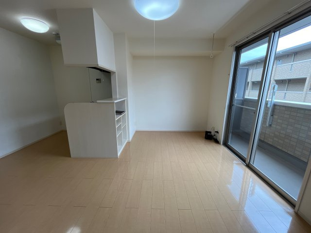 セジュール白浜　B棟の居間・リビング