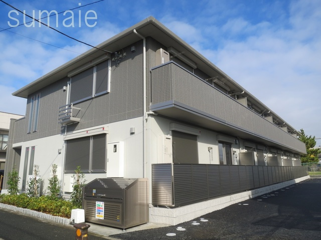 カーサドマーニの外観|軽量鉄骨造の２階建てです♪