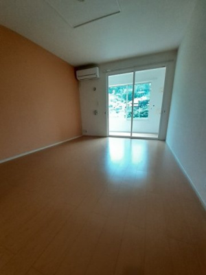 【居間・リビング】 | リバーサイドそれいゆⅡ