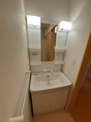 【洗面所】 | リバーサイドそれいゆⅡ