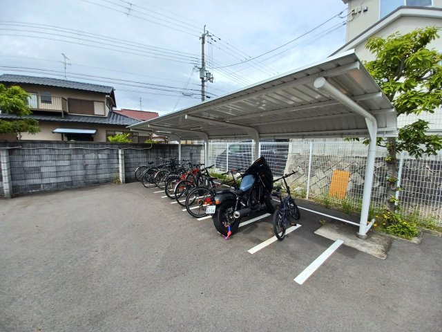 カーサ・デ・ミレニアムイースト