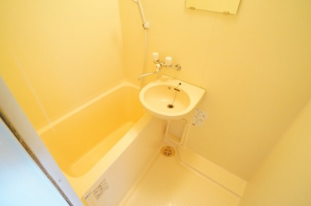 カーサ・デ・ミレニアムイーストの浴室