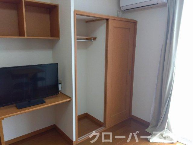 レオパレスハーモニーの収納