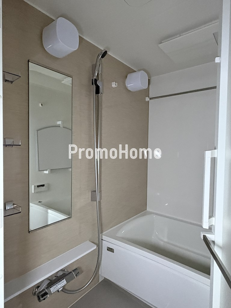 グラン千代田岩本町のエントランス