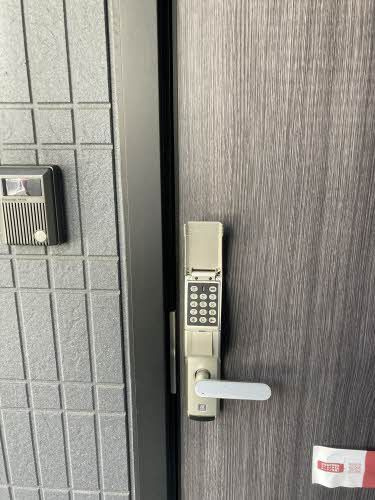 ディアス八桜 Ⅱの玄関