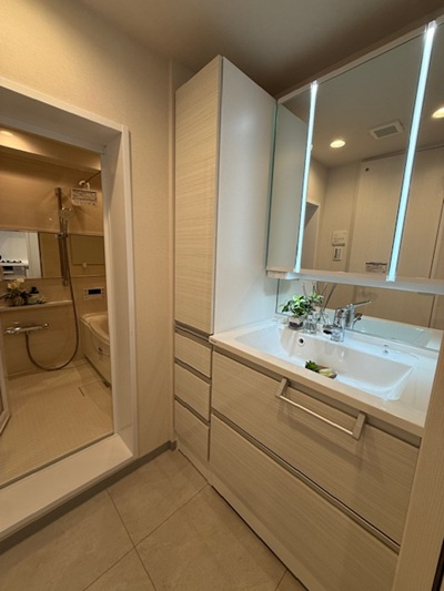 【独立洗面台】 | 秀和代官山レジデンス