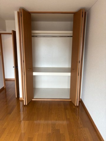 リバーサイドレジデンスの収納