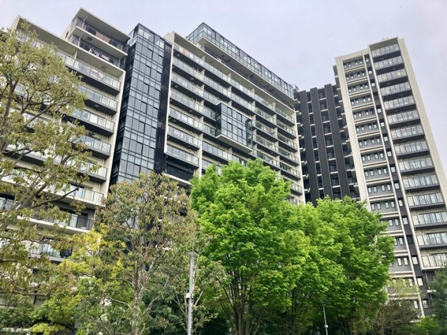 スカイティアラ　ウエスト