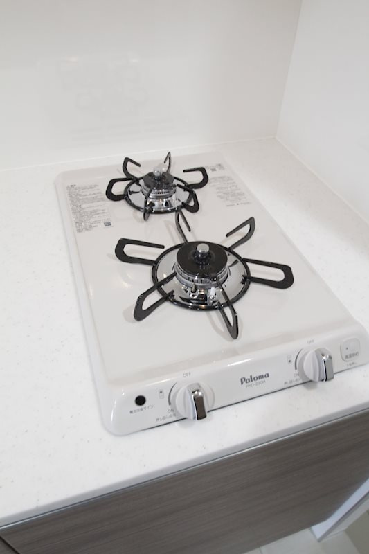 ブライズ関内マキシヴのキッチン