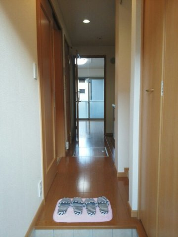 サンビレッジの玄関|シンプルで使いやすい玄関です