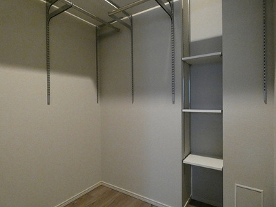 【収納】 | ジオ板橋大山 | ウォークインクロゼット（洋室約６.０畳）