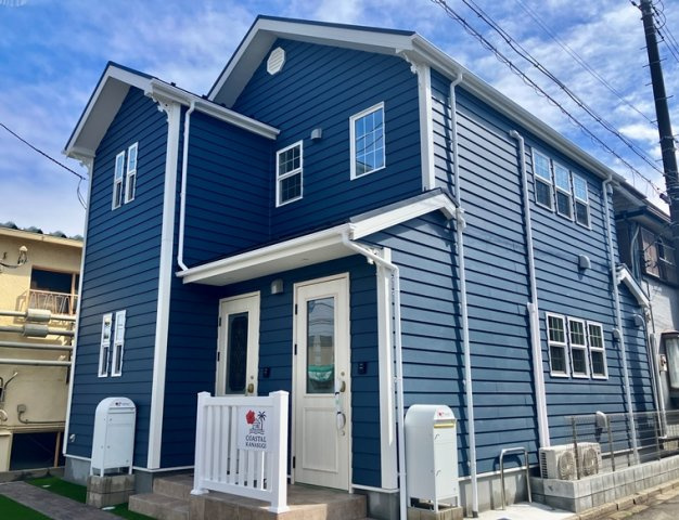 コースタル金杉の外観