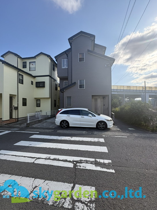茅ヶ崎市西久保　中古戸建の外観