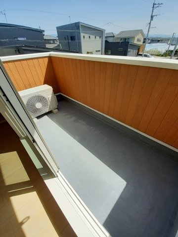 ＷＩＮ　Ⅱのバルコニー