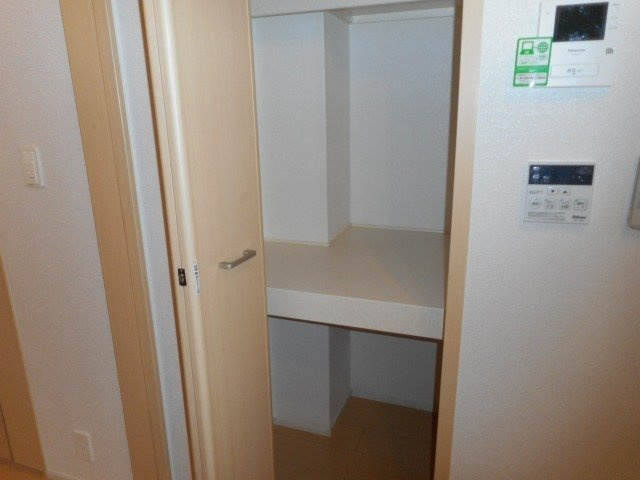 エスポワール小金井公園Ａの収納