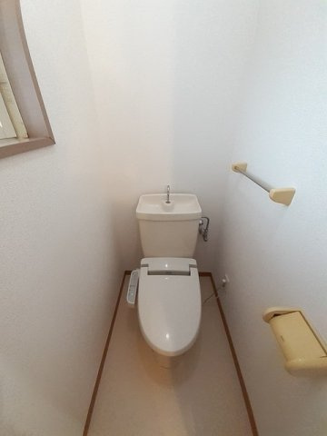 エレガンス鶴のトイレ|シンプルで使いやすいトイレです