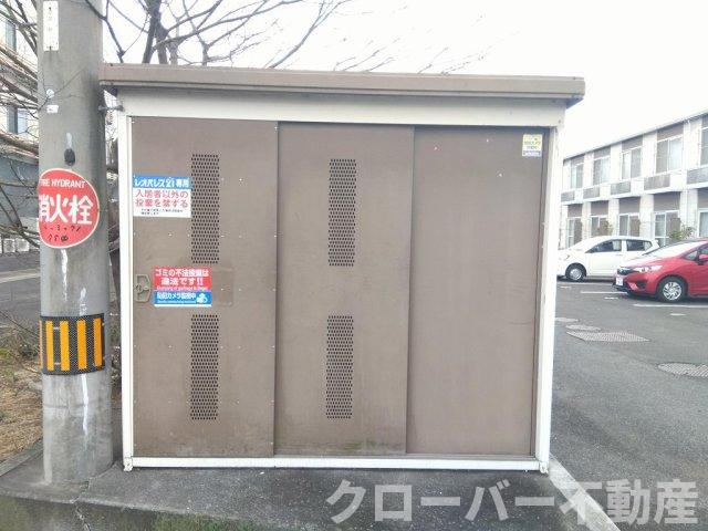 レオパレスルートイレブンのその他共用部分|ゴミボックス