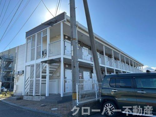 レオパレスルートイレブンの外観