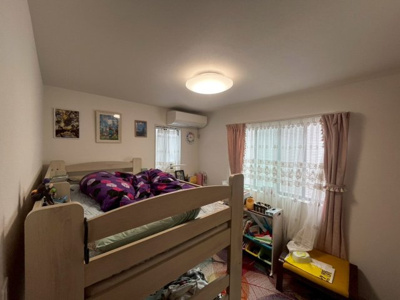 【洋室】 | 新井町　中古戸建て | 5.2帖洋室☆