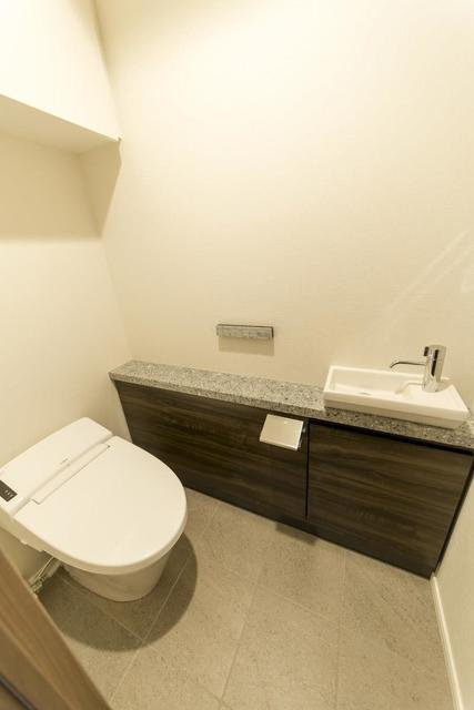 パークアクシスプレミア表参道のトイレ|※写真は同タイプ住戸です。