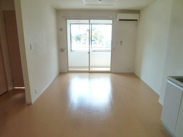 サン・サージュの居間・リビング