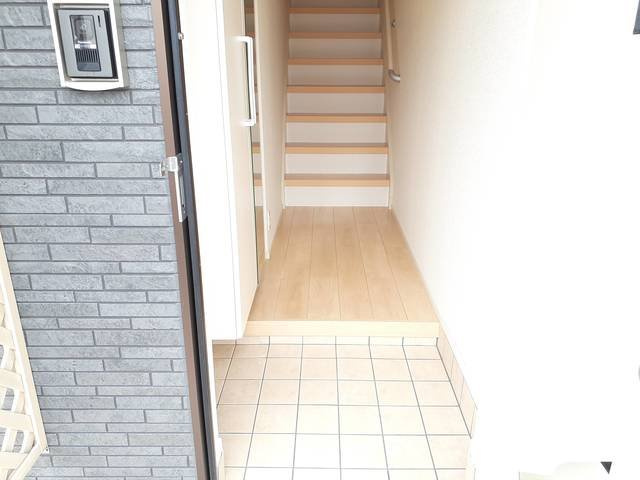 ソレイユ福岡　Ｂの玄関