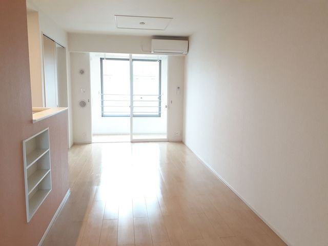 ソレイユ福岡　Ｂの居間・リビング