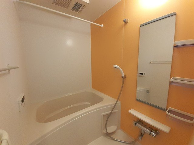 ソレイユ福岡　Ｂの浴室