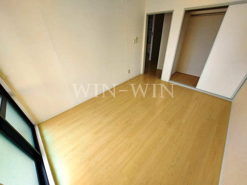 リバーサイド向山の寝室