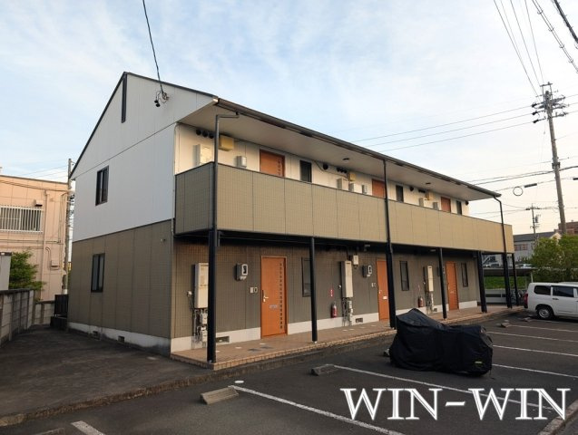 リバーサイド向山の外観