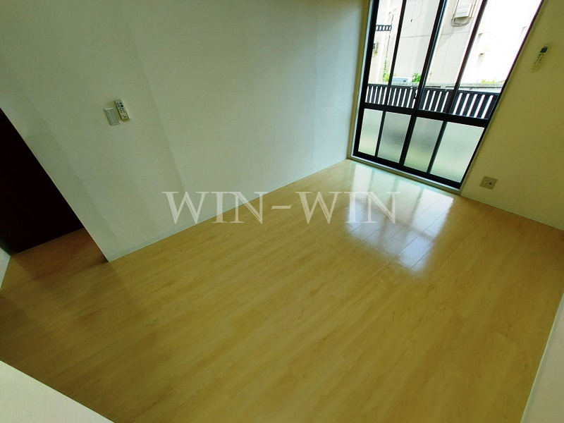 リバーサイド向山の居間・リビング