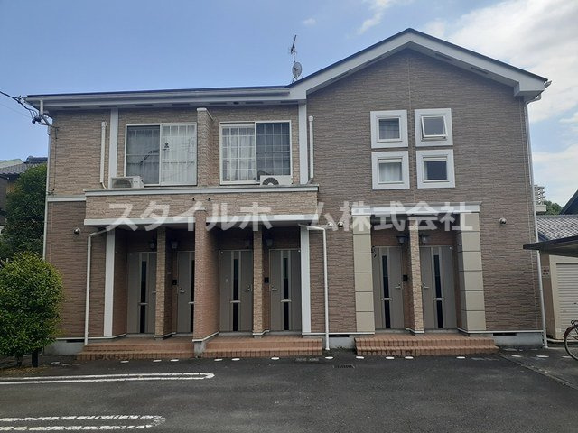 イーストハイムⅡの外観|おしゃれな外観です