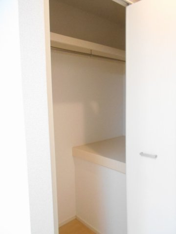 アクア・クレメント六番館の収納