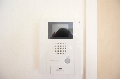 【セキュリティ】 | オーパーズ・フォルモント | モニター付インターホン。